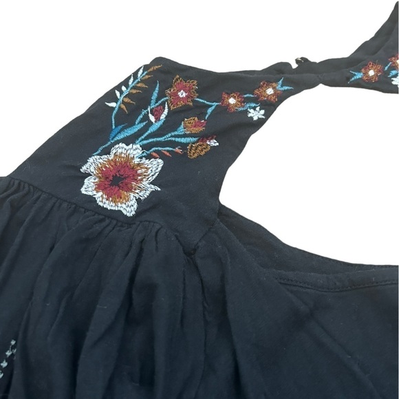 FREE PEOPLE Lita Front Cutout BLOUSE Floral Embroidered Cotton Black Top Size XS - Picture 6 of 10